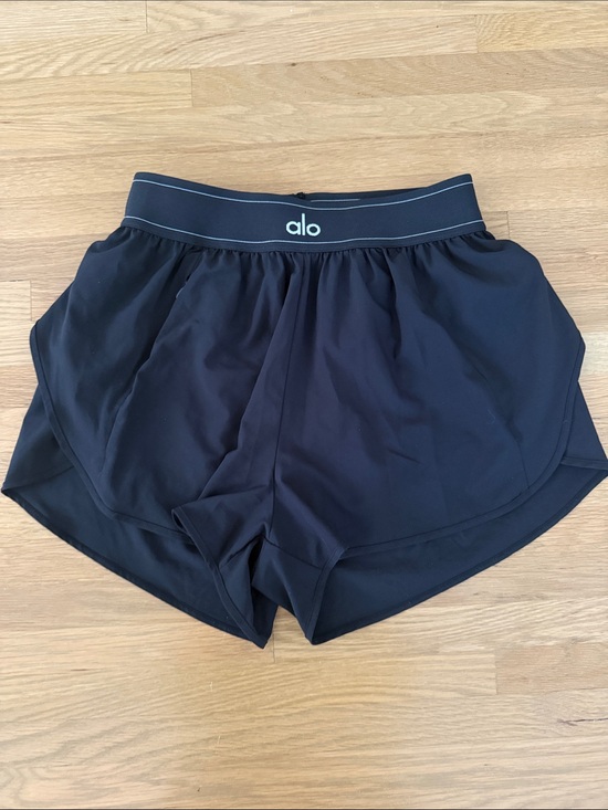 ALO Yoga Pants - ALO Yoga Black Ladies Athletic Shorts with Logo Waistband size small